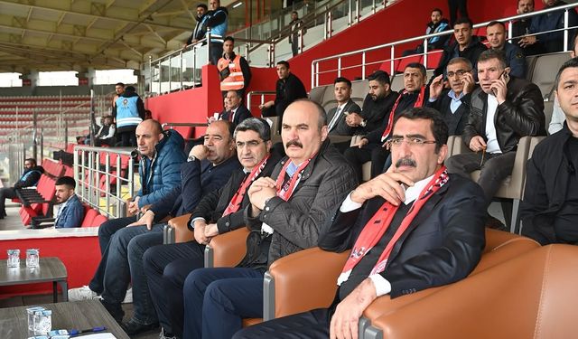 Ekmen, Petrolspor şampiyonluk yönünde önemli bir viraj aldı