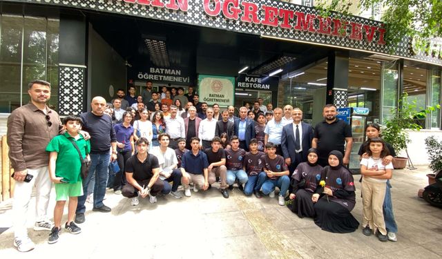 Batmanlı Gençler Bilimde Zirvede