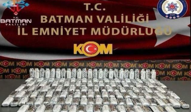 3 AYRI ARAÇTA KAÇAK ÜRÜN ELE GEÇİRİLDİ