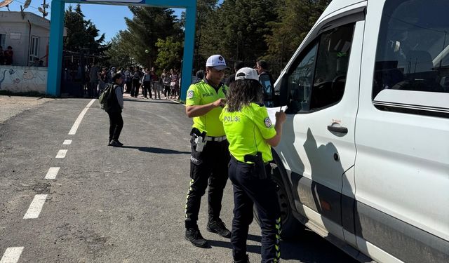 Beşiri'de Okul Çevresi ve Servis Araçlarına Sıkı Denetim!