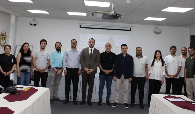 Avukat Hakları Seminerinde Hukuki Güvenceler Masaya Yatırıldı