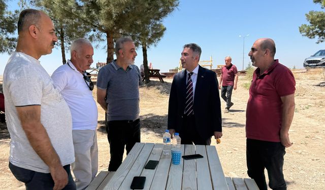 Rektör Demir'den YKS Günü Ailelere Moral Ziyareti