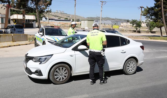 Gaziantep'te 66 bin 754 araca kural ihlalinden ceza kesildi