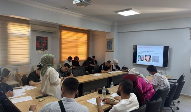 Batman'da evlilik başvurusu yapan çiftlere Yenidoğan tarama eğitimi