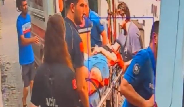 Kendisini ve 4 yaşındaki oğlunu jiletle yaraladı
