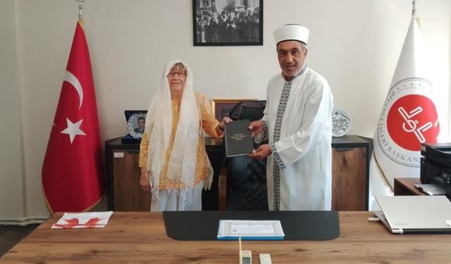 Alman vatandaşı Bursa'da Müslüman oldu