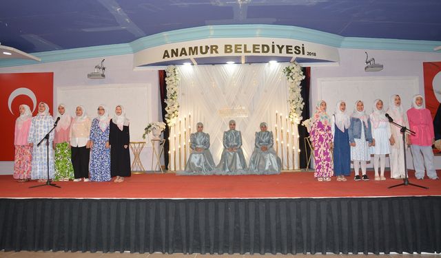 Anamur'da bir ilk: Hafızlık icazet merasimi