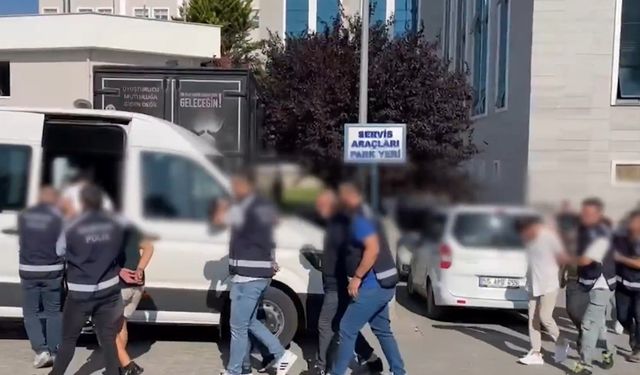 Dolandırıcılık şebekelerine yönelik operasyonlarda 102 kişi tutuklandı