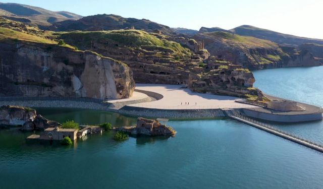 Arkeopark ve Şaab Vadisi ziyarete açıldı