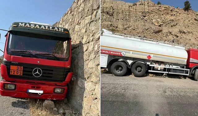 Yakıt yüklü tanker kontrolden çıktı, sürücünün refleksi facianın önüne geçti