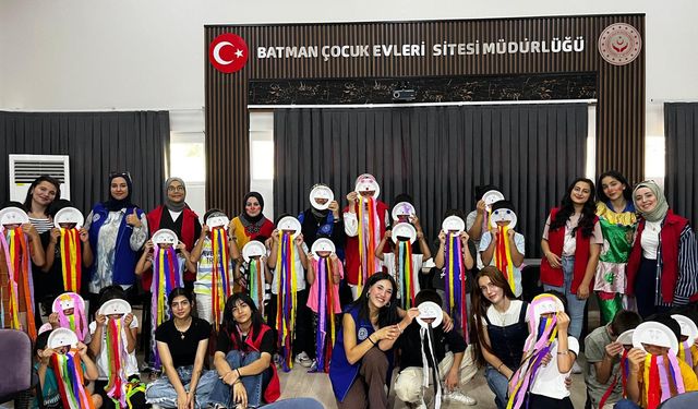 Batman’da Gönüllülerden Çocuklara Moral Desteği