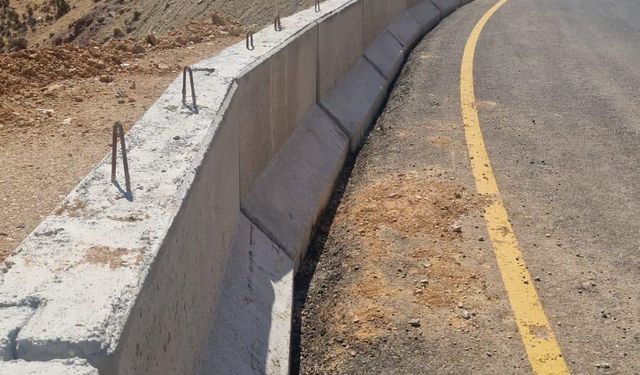 Köylerde Hizmet Çalışmaları Hız Kesmeden Sürüyor