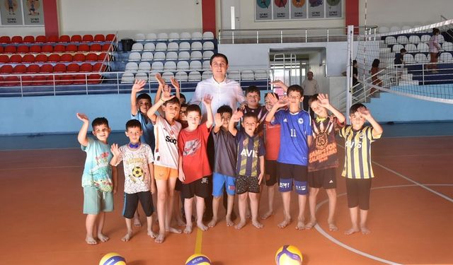 Sason’da Yüzlerce Öğrenci Sporla Buluşuyor