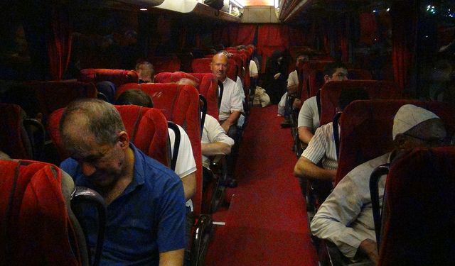 Gazze için binlerce gönüllü yollarda