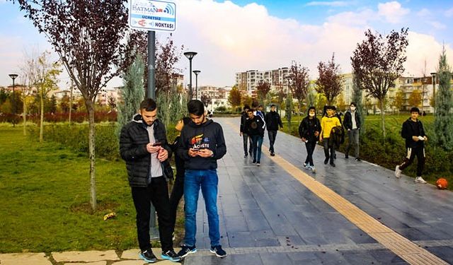 Batman’da 108 Bini Aşkın Kişiye Ücretsiz Wi-Fi Desteği