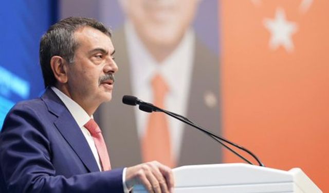 Bakan Tekin: Yabancı dil eğitiminde mantığı değiştirmeliyiz