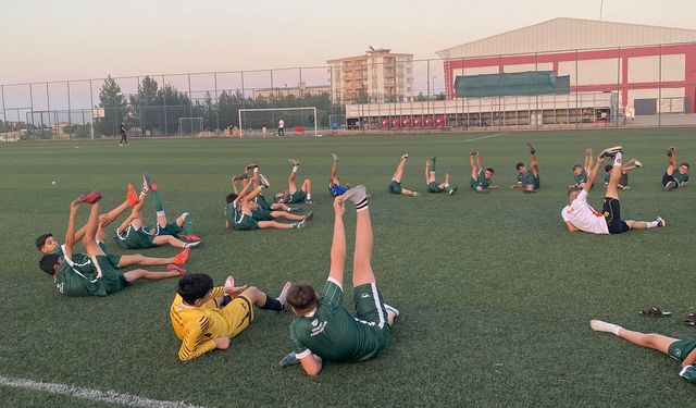 Beşiri’li Çocuklara Süper Lig Düzeyinde Futbol Eğitimi