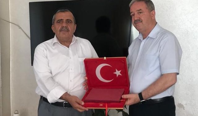 Müze Müdürü Alper’in Ailesine Anlamlı Ziyaret