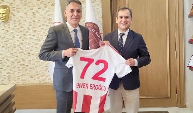 PETROLSPOR’DAN BAŞSAVCI’YA FORMA