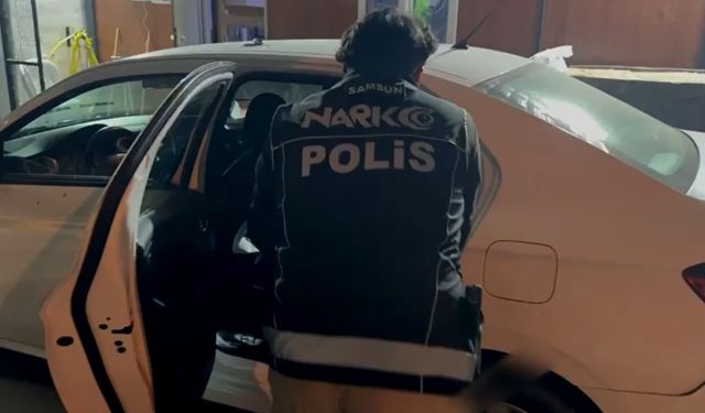 Kiralık otomobille uyuşturucu sevkiyatında baba-oğula gözaltı