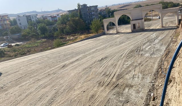 Batman’da Kent Mezarlığı Yolu Hızla Şekilleniyor
