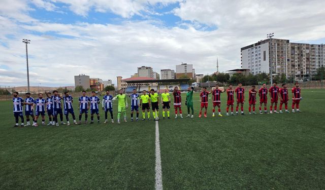 BAL LİGİNDE PUANLA BAŞLADIK: 2-2
