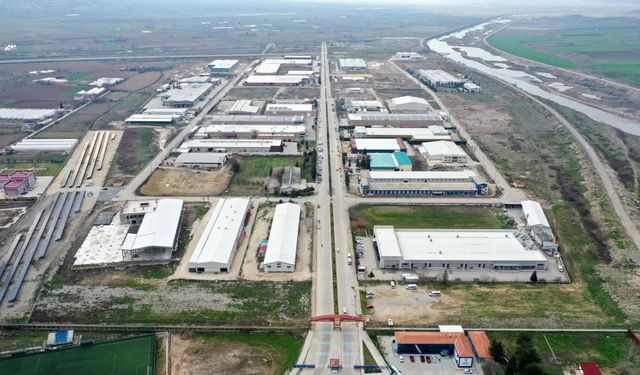 OSB’de yatırımlarını tamamlayamayan sanayicilere ek süre
