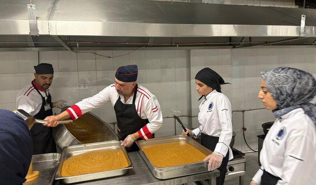 Genç Aşçılar İlk Kez Mutfakta Ter Döktü!