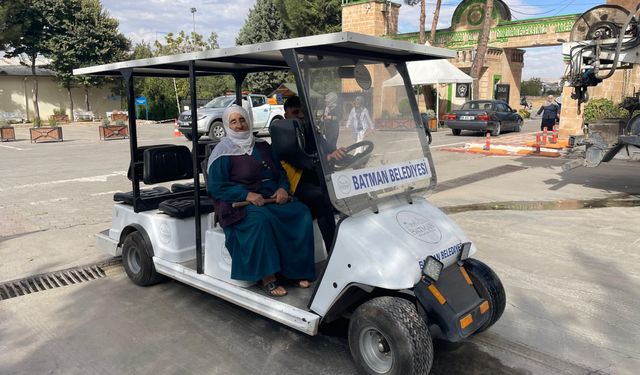 Mezarlık Ziyaretlerine Golf Arabası Desteği