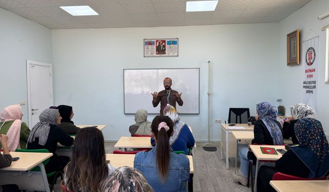 “Obezite, Sağlıklı Beslenme ve Uyku” Eğitimi Düzenlendi