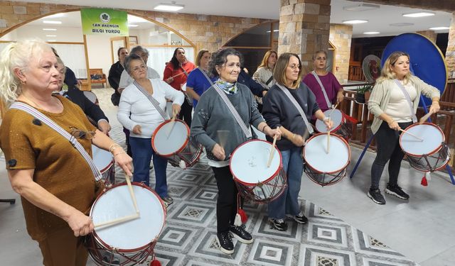 Kadın bando takımı 29 Ekim’e hazırlanıyor