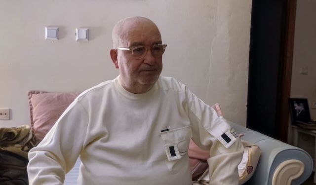 Kendi selasını okuttu