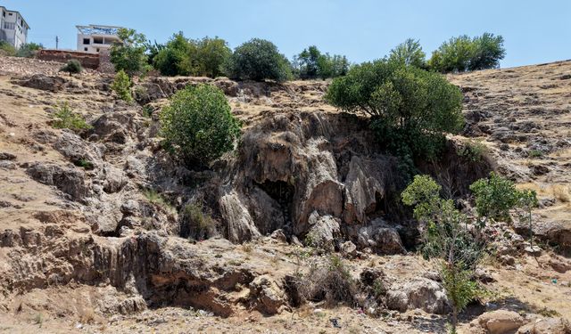 Sakcagözü Şelalesi kurudu