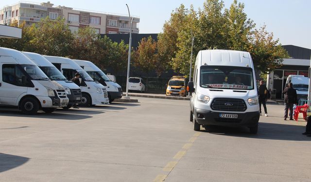 Akaryakıt fiyatları kontak kapatma noktasına getirdi