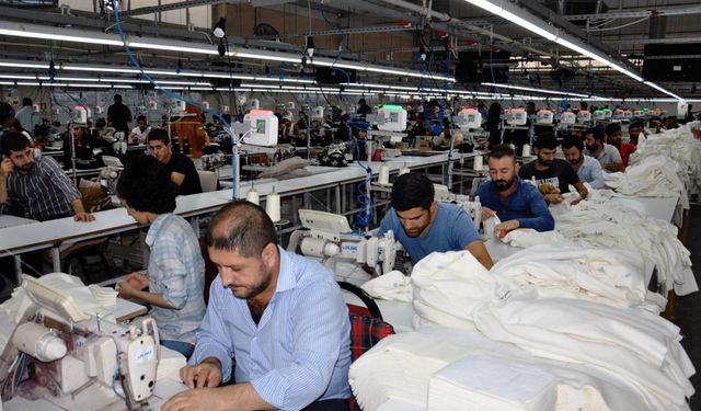 İŞKUR, 10 ayda 1 milyon 298 bin kişiye iş buldu