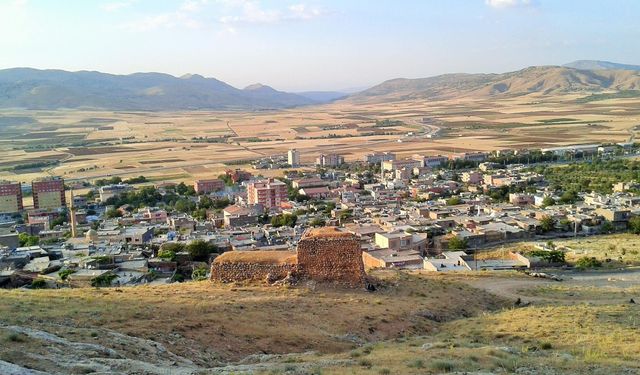 Gercüş’te Malmüdürlüğü’nün Kapatılma Girişimi Tepki Çekti