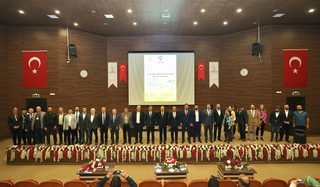 Siirt'te II. Ulusal Arıcılık ve Arı Sağlığı Çalıştayı yapıldı