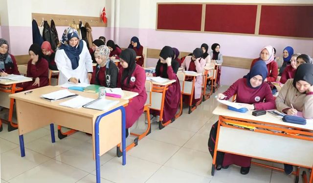15 bin öğretmen için tercih sürecinde son gün