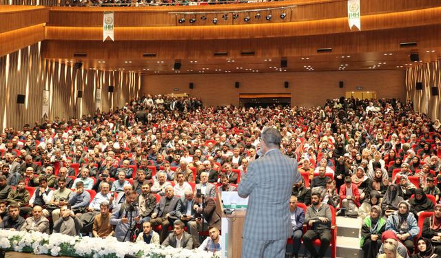 İHH'den “Gazze’nin Aydınlattıkları” Konferansı