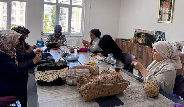BİL-MEK Kurslarıyla Kadınlar Üretiyor
