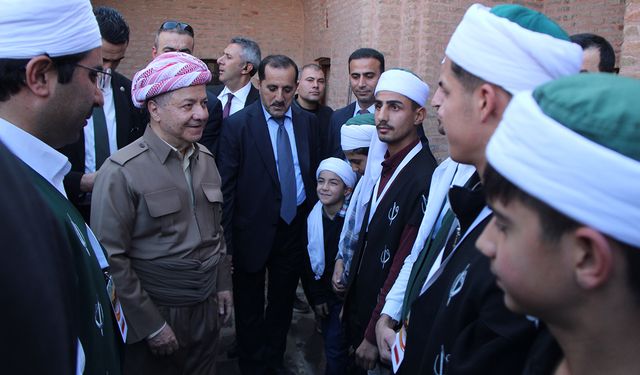 KDP lideri Barzani Cizre’de tarihi mekanları gezdi