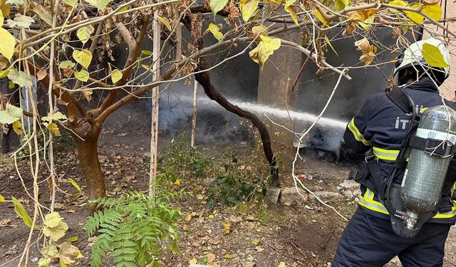 Siirt’te odunluk yangını: alevler eve sıçramadan söndürüldü