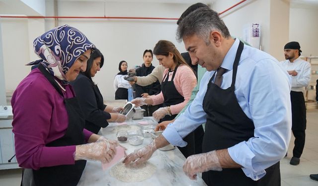 Üç Bin Yıllık Ballı Arpa Ekmeği Yapıldı