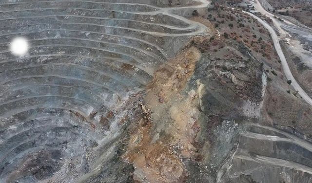 Göçük altında kalan şantiye müdürü 14. gününde aranıyor