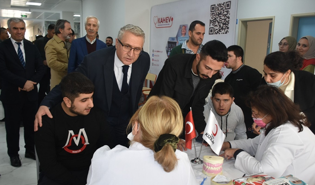 Batman'da Özel Eğitim Uygulama Okulları'nda ücretsiz diş sağlığı taraması