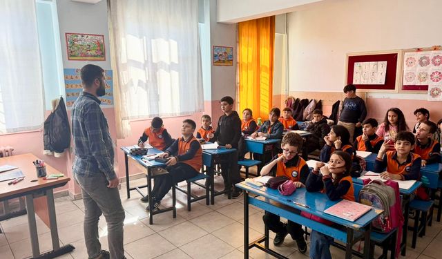 Öğrencilere Teknoloji Bağımlılığı Farkındalık Eğitimi