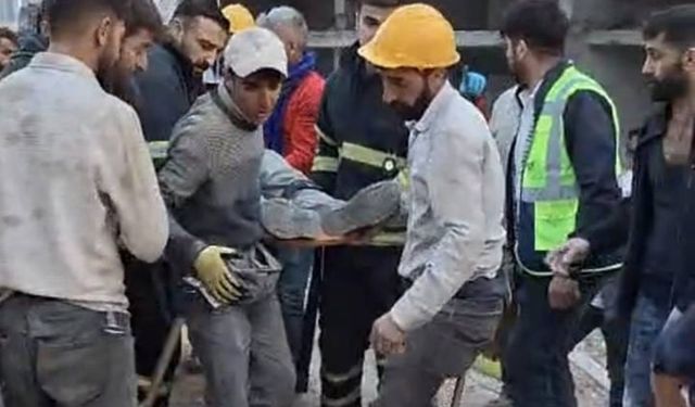 Ciğerlo TOKİ inşaatında beton bloklar çöktü: 1 Ölü 1 Ağır yaralı
