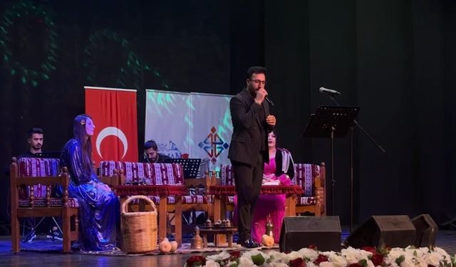 Batman’da Dengbej Geleneği Duygusal Bir Gecede Yaşatıldı