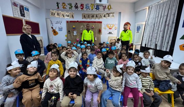 Kozluk’ta Öğrencilere Trafik Bilinci Eğitimi