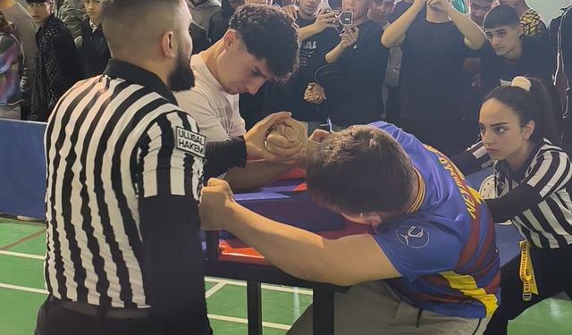 Batman’da Bilek Güreşi Fırtınası